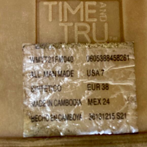 Silver studded flat Gladiator Sandals by Time & Tru, women's size 7 strappy shoe - Picture 5 of 8